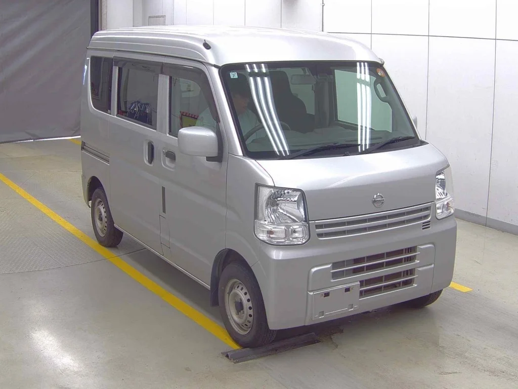 Nissan NV100 Clipper DR17V 2018